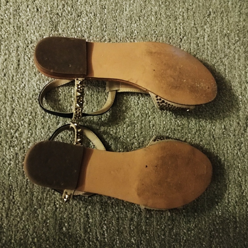 Sandals - Picture 4 of 4